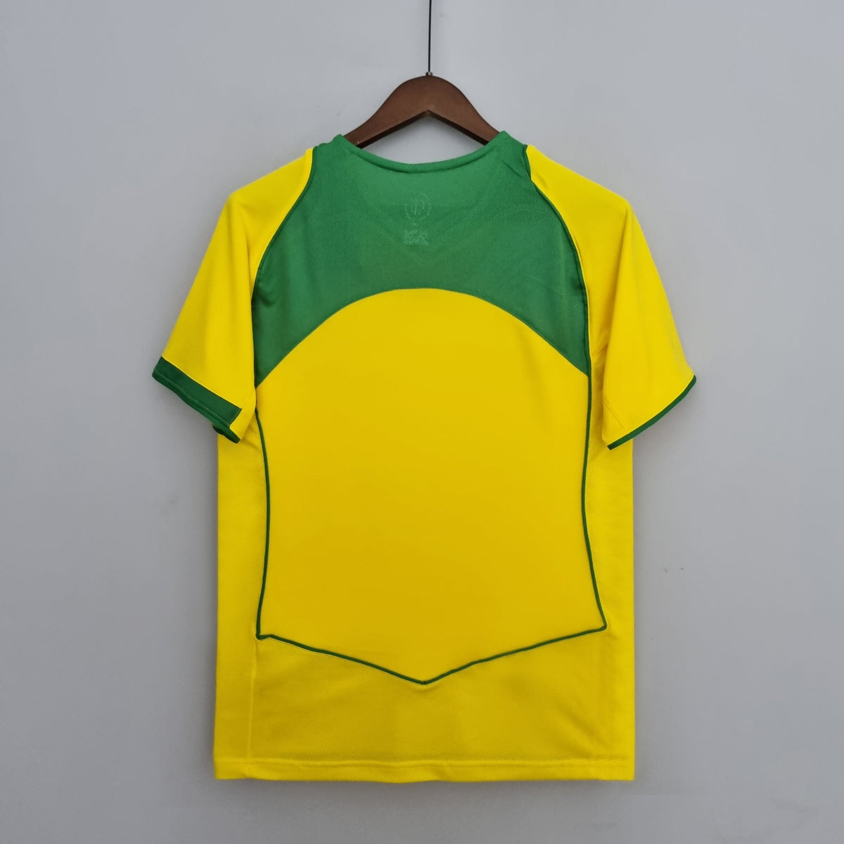 Camisa Retrô Seleção Brasileira 2004 2005 I Home Masculina